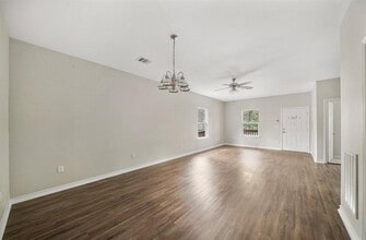 786 County Rd 6763 in Dayton, TX - Building Photo - Building Photo
