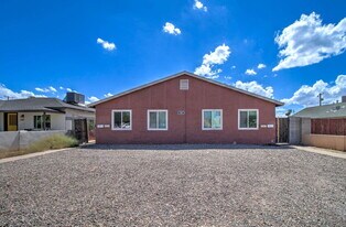 1501 E Roosevelt St in Phoenix, AZ - Building Photo