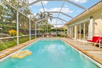 387 Kelsey Park Dr in Palm Beach Gardens, FL - Building Photo - Building Photo