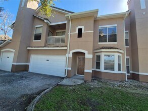 18104 Villa Creek Dr in Tampa, FL - Building Photo - Building Photo