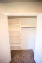 1364 Northridge Dr, Unit 2 in Bountiful, UT - Building Photo - Building Photo