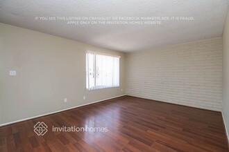 2346 E Riviera Dr in Tempe, AZ - Building Photo - Building Photo