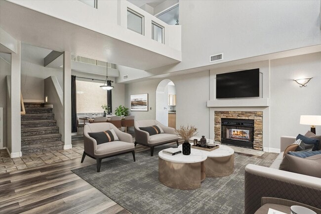 16666 S 21st St in Phoenix, AZ - Building Photo - Building Photo