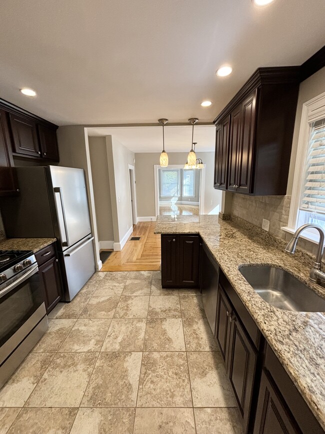 25 Jackson St, Unit 1