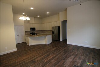 1263 FM306 in Canyon Lake, TX - Building Photo - Building Photo