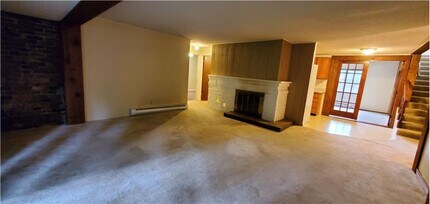 18914 Ballinger Way NE in Lake Forest Park, WA - Building Photo - Building Photo