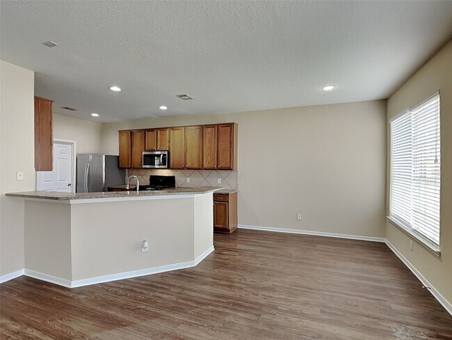 property at 2902 Auburn Falls Ln