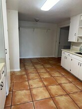 1035 E Lake Parker Dr in Lakeland, FL - Building Photo - Building Photo