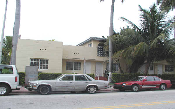 1239 15th St in Miami Beach, FL - Building Photo - Building Photo