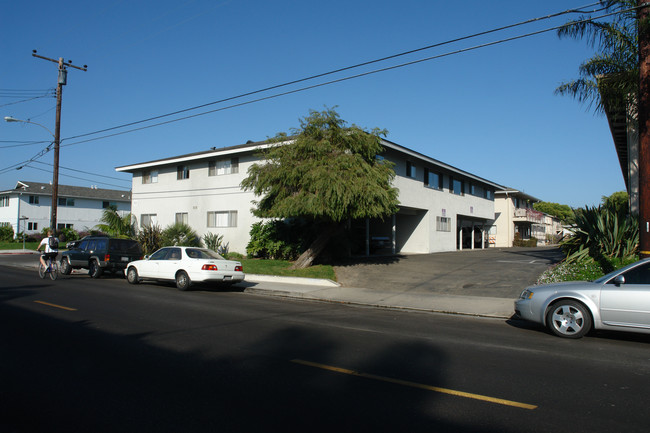 6595 Cordoba Rd in Goleta, CA - Foto de edificio - Building Photo