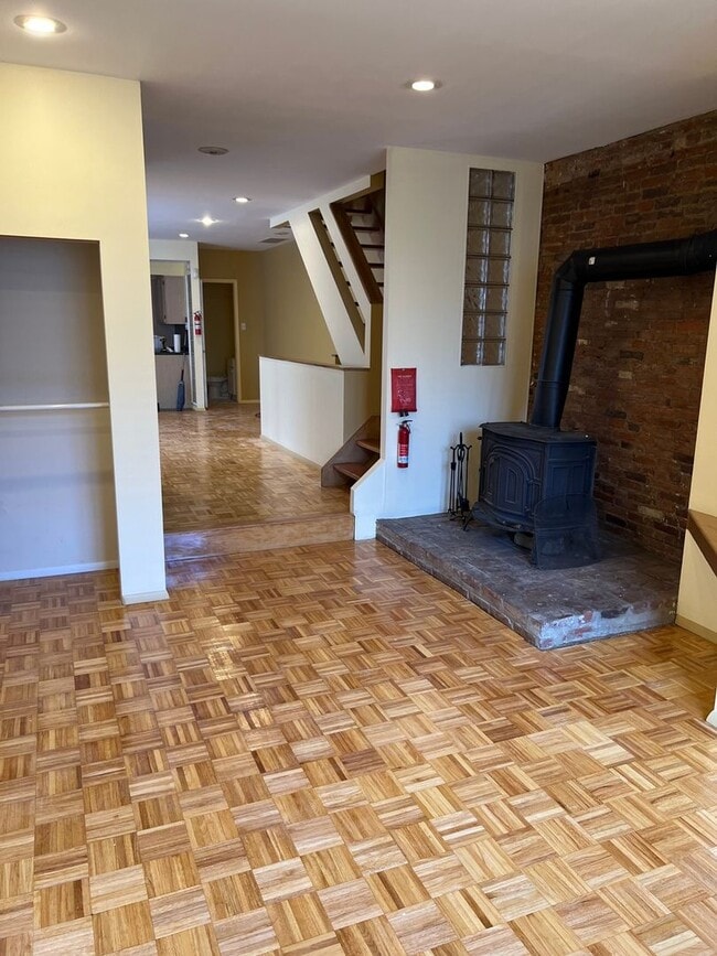 3015 Belgrade St in Philadelphia, PA - Building Photo - Building Photo