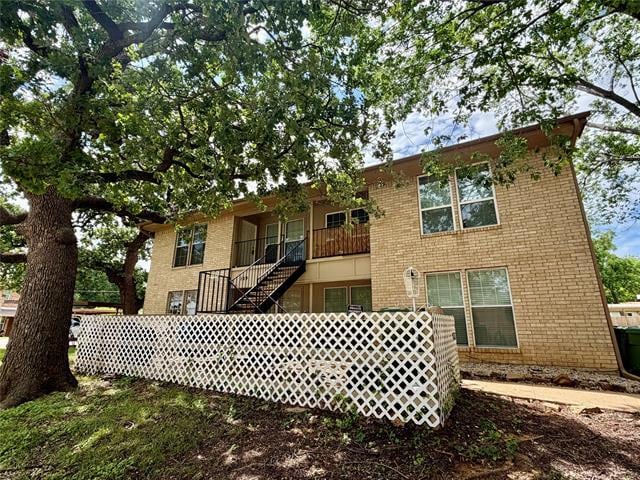 property at 109 Wildwood Ct