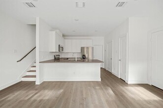 835 Paul Quinn St in Houston, TX - Building Photo - Building Photo