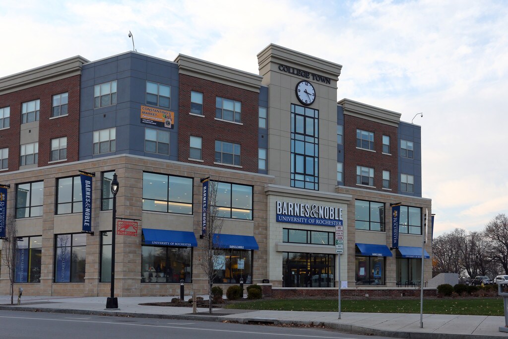 Mount Hope Lofts Apartments in Rochester, NY