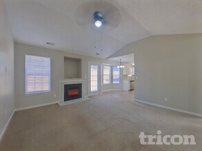 6028 Derek Christopher Ct in Charlotte, NC - Building Photo - Building Photo