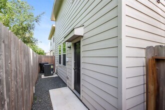 2635 Bouvardia Wy in Houston, TX - Building Photo - Building Photo