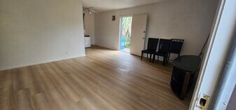 411 E Santa Fe Ave, Unit 411 in Pittsburg, CA - Building Photo