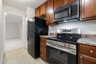 110 Gunston Ct in Chapel Hill, NC - Building Photo - Building Photo