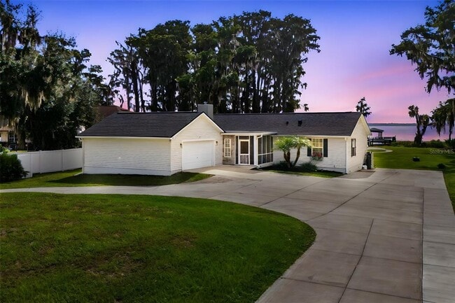 property at 35211 Harbor Shores Rd