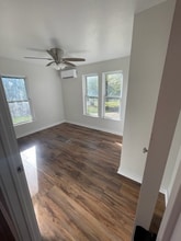 604 S Montgomery St in Gilmer, TX - Building Photo - Building Photo