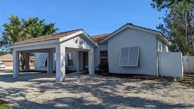 3101 Fallow Rd in Venice, FL - Foto de edificio - Building Photo