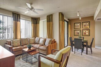 Natura Villas in Peoria, AZ - Foto de edificio - Building Photo