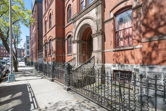 64 Havemeyer St in Brooklyn, NY - Building Photo - Building Photo