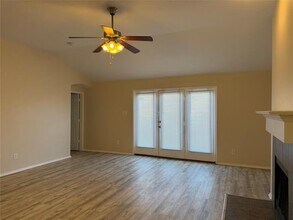 305 Woodridge Dr in Oak Point, TX - Building Photo - Building Photo