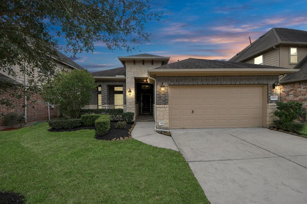 18923 Pine Harvest Ln in Richmond, TX - Building Photo