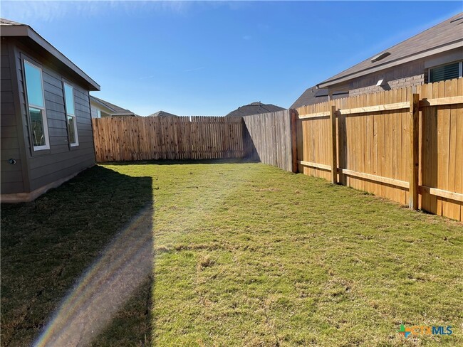 property at 214 Escondido Cir