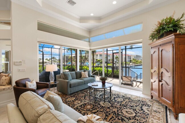 872 Banyan Ct in Marco Island, FL - Foto de edificio - Building Photo