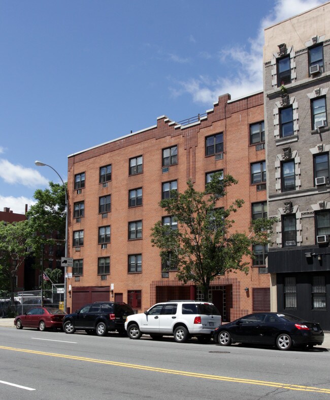 Fountain House Community Living Residence in New York, NY - Building Photo - Building Photo