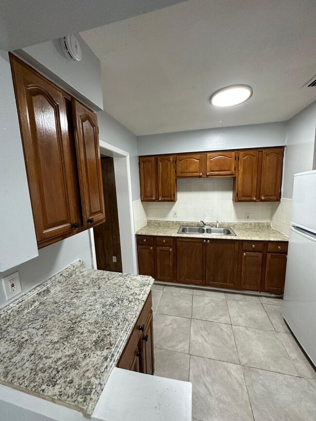 property at 4020 N Canal St