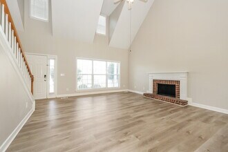 1405 Augustine Ct in Thompson's Station, TN - Building Photo - Building Photo