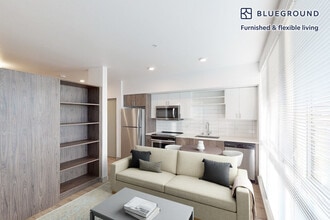 109 S Division St in Auburn, WA - Foto de edificio - Building Photo