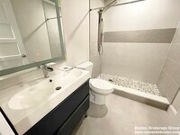 201 E Cottage St photo'