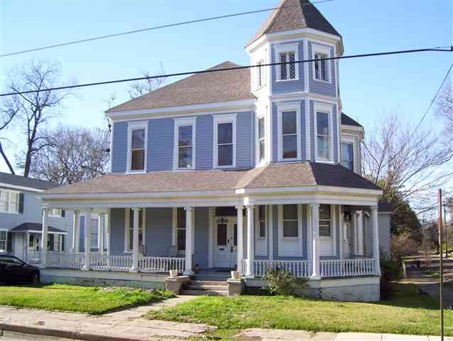 606 N Union St in Natchez, MS - Building Photo