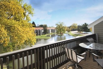The Pines of Cloverlane Apartments in Ypsilanti, MI - Building Photo - Interior Photo