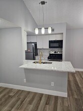 5132 Conroy Rd-Unit -1 in Orlando, FL - Building Photo - Building Photo