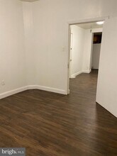 929 S 12th St in Philadelphia, PA - Building Photo - Building Photo