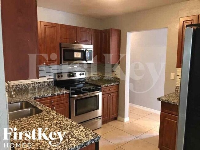 1351 NW 188th Terrace in Miami, FL - Building Photo - Building Photo