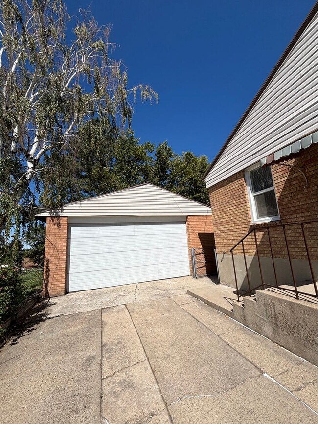 5519 S 2200 W in Roy, UT - Building Photo - Building Photo