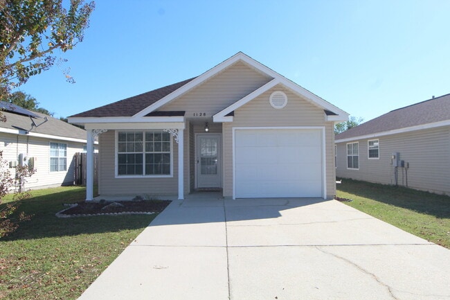 property at 1128 Sweetbriar St