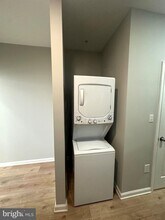 2215 N 10th St in Philadelphia, PA - Building Photo - Building Photo