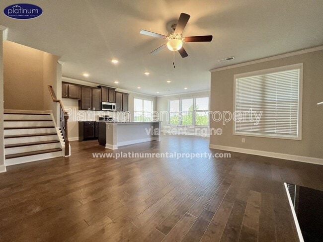 2360 Manor Pointe Dr in Cumming, GA - Building Photo - Building Photo