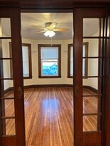 368 Seaview Ave, Unit 2nd floor in Bridgeport, CT - Building Photo