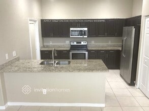 7765 NW 19th Ct in Pembroke Pines, FL - Building Photo - Building Photo