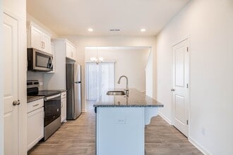 14123 Clayborn St in Midland, NC - Building Photo - Building Photo