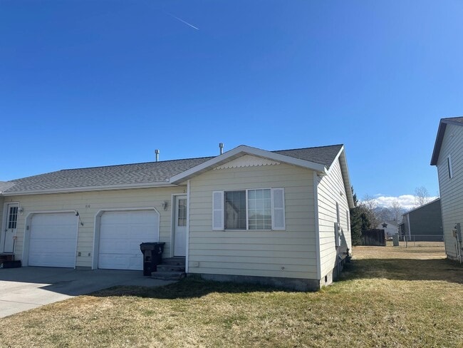 810 Mantle Dr in Belgrade, MT - Building Photo - Building Photo