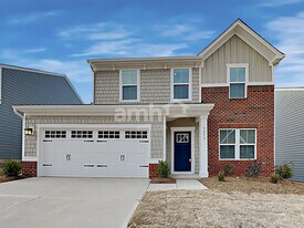 5053 Twin River Dr in Denver, NC - Building Photo